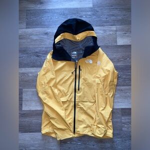 The North Face Men’s Summit Series L5 Shell Jacket